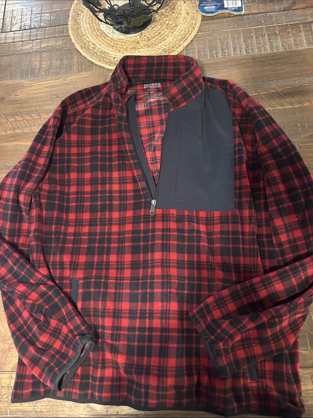 Duluth Men's Half-Zip Red & Black Plaid Fleece Pullover Jacket